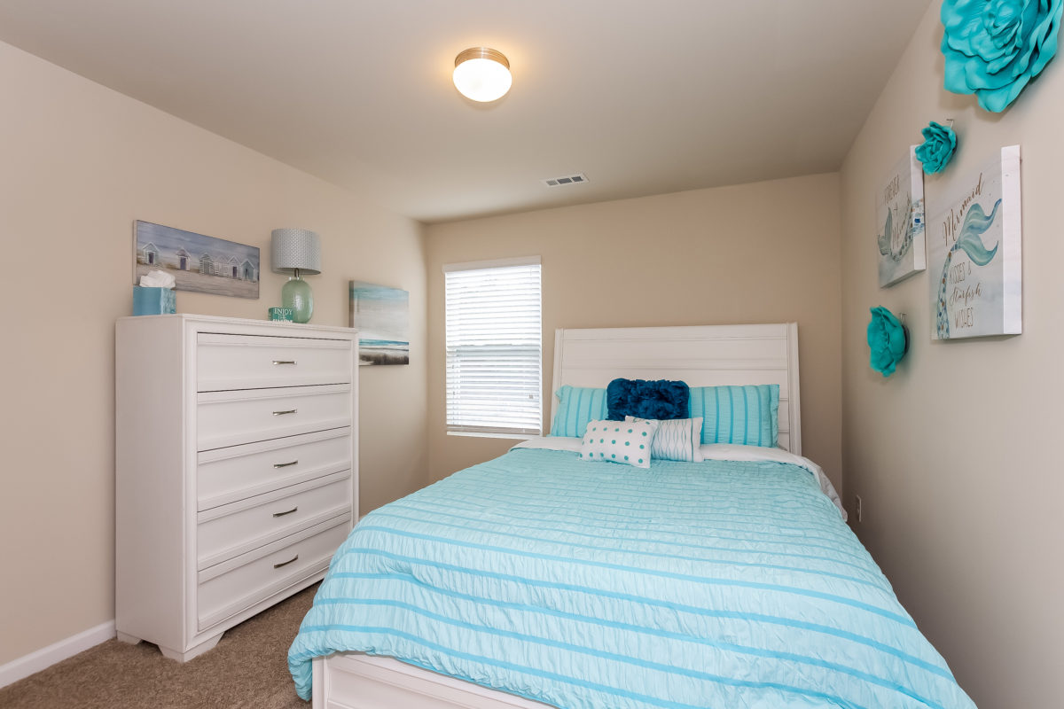 Canterbury Crossings Bedroom