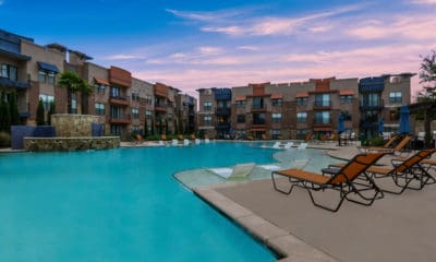 Pool at Soho Parkway